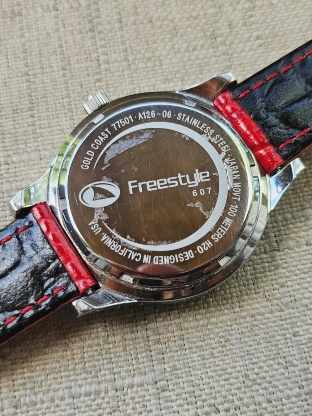 Freestyle Wristwatch Quartz Analog Red Leather Strap Unisex Wrist Watch